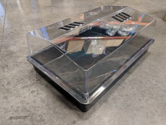PROP - 64 - LID LARGE SOLID PERSPEX LID 555 X 385 X 110MM