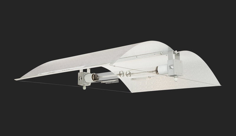 ADJUST-A-WINGS AVENGER SILVER LARGE INC DE HELLION SPINE (LIGHTS NOT INCLUDED)